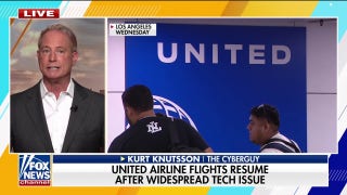 United Airlines resumes flights after 'nightmare' tech outage