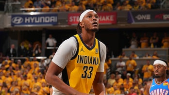 Bucks' Myles Turner details decision to leave Pacers after NBA Finals run