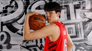 Chinese NBA rookie reveals dad's crucial advice before embarking on basketball journey