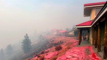 Oregon wildfire threatens thousands of homes as officials issue ominous warning